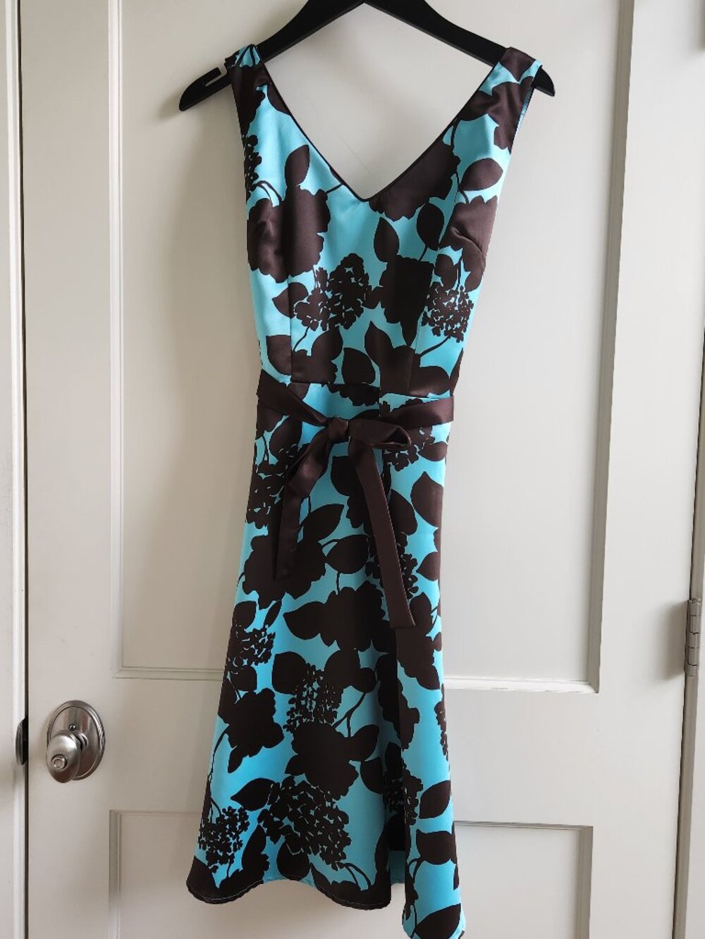 Mica Floral Dress Size 8 Turquoise Brown Fit Flare Midi Belted Sleeveless Spring